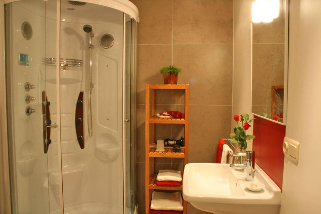 B&B De Pethaan Wielsbeke Εξωτερικό φωτογραφία